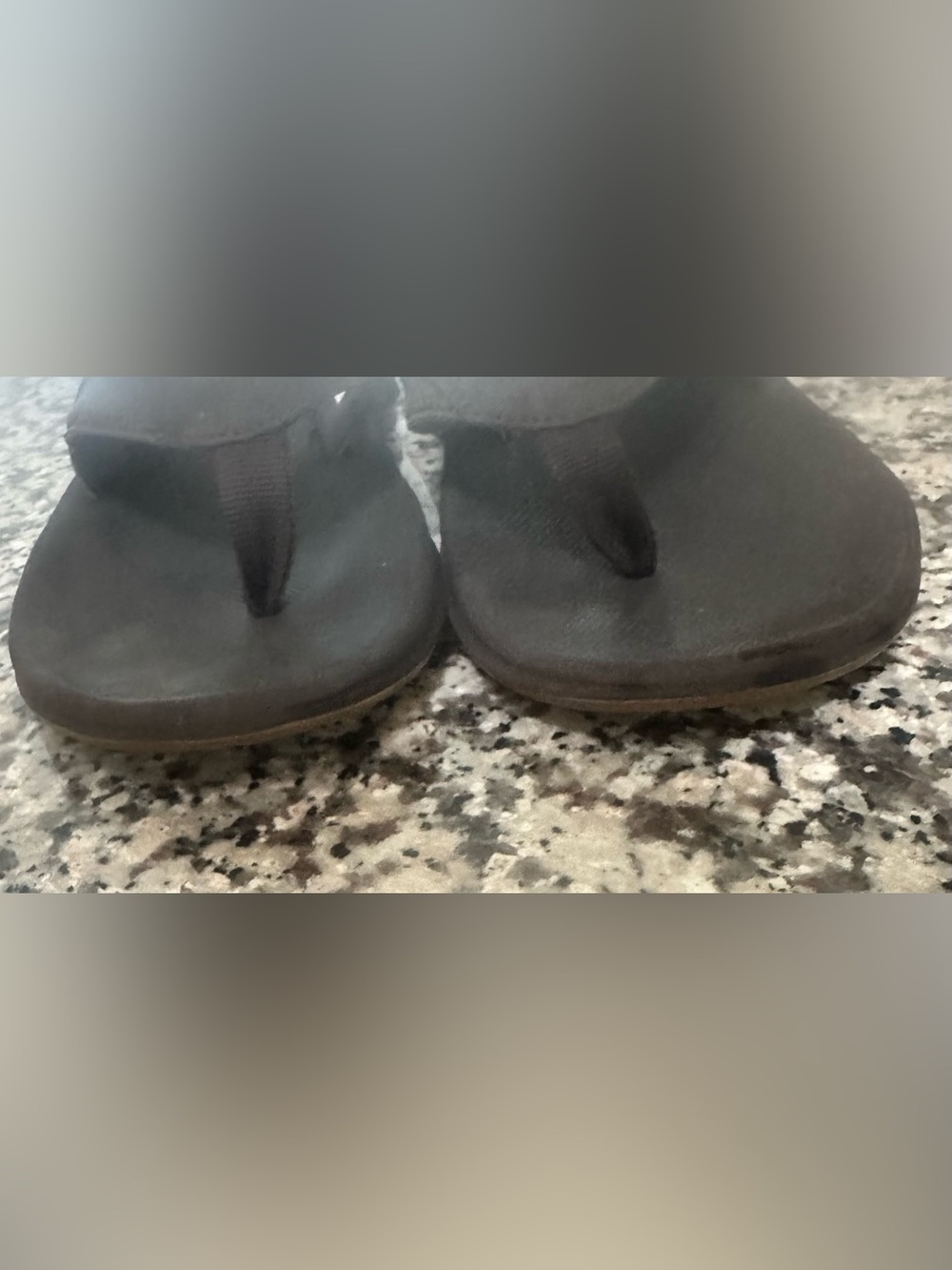 REEF men’s flip flops - Picture 3 of 10